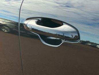 Kia Niro 150kW 4 65kWh 5dr Auto