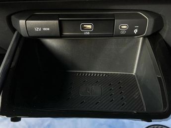 Kia Niro 150kW 4 65kWh 5dr Auto