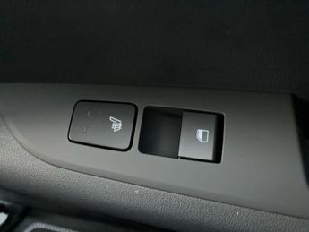 Kia Niro 150kW 4 65kWh 5dr Auto