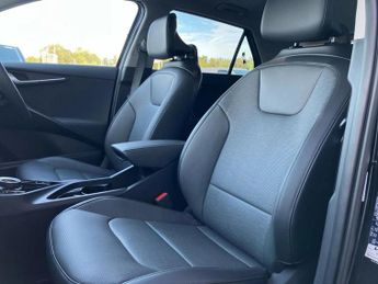 Kia Niro 150kW 4 65kWh 5dr Auto