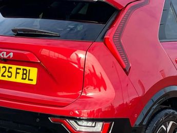 Kia Niro 150kW 4 65kWh 5dr Auto