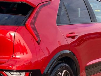 Kia Niro 150kW 4 65kWh 5dr Auto