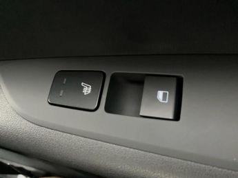 Kia Niro 150kW 4 65kWh 5dr Auto