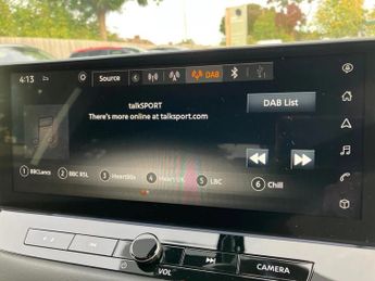 Nissan Qashqai 1.3 DiG-T MH 158 N-Connecta 5dr Xtronic