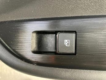 Nissan Qashqai 1.3 DiG-T MH 158 N-Connecta 5dr Xtronic