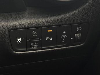 Hyundai Kona 150kW Ultimate 64kWh 5dr Auto