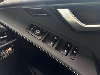Kia Niro 150kW 4 65kWh 5dr Auto