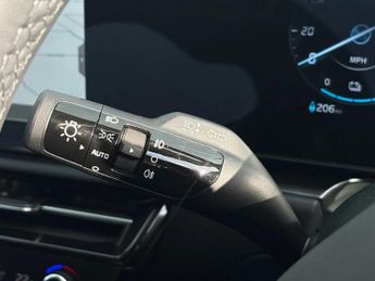 Kia Niro 150kW 4 65kWh 5dr Auto