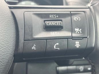 Nissan Qashqai 1.3 DiG-T MH 158 N-Connecta 5dr Xtronic