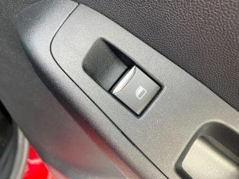 Ford Puma 1.0 EcoBoost Hybrid mHEV ST-Line 5dr DCT