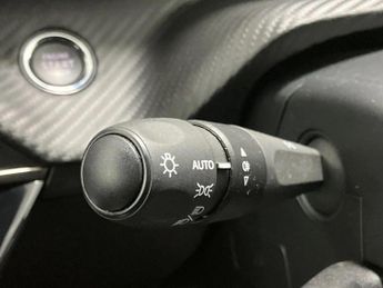 Peugeot 2008 100kW Allure 50kWh 5dr Auto