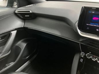 Peugeot 2008 100kW Allure 50kWh 5dr Auto
