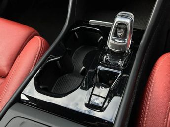Volvo Xc40 2.0 T4 Inscription Pro 5dr Geartronic