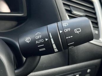 Mazda Mazda3 2.0 SE-L Nav 5dr Auto