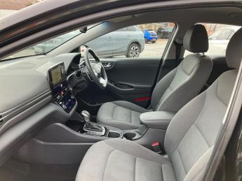Hyundai Ioniq 1.6 GDi Hybrid Premium 5dr DCT