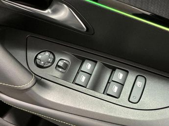Peugeot 2008 100kW GT 50kWh 5dr Auto