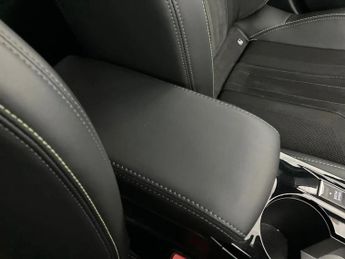 Peugeot 2008 100kW GT 50kWh 5dr Auto