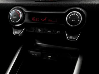 Kia Stonic 1.0T GDi 99 GT-Line 5dr DCT