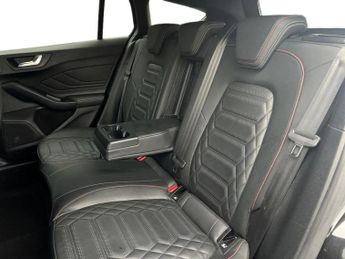 Ford Focus 2022.50 Focus ST-Line Vignale Estate 1.0L EcoBoost 155PS mHEV FWD 7 Spee