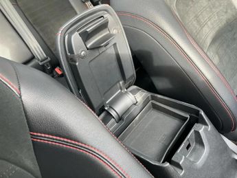 Ford Kuga 2.0 EcoBlue 190 ST-Line X Edition 5dr Auto AWD