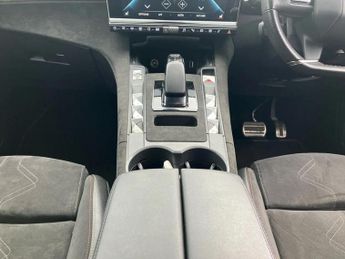 DS Ds 7 Crossback 1.6 E-TENSE 4X4 Performance Line + 5dr EAT8