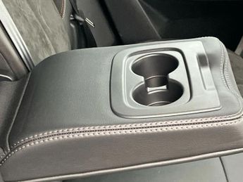 DS Ds 7 Crossback 1.6 E-TENSE 4X4 Performance Line + 5dr EAT8