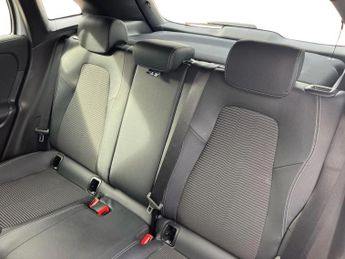 Mercedes-Benz Gla GLA 180 Sport Executive 5dr Auto