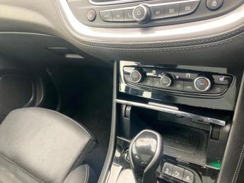 Vauxhall Grandland X 1.2 Turbo Elite Nav 5dr Auto [8 Speed]