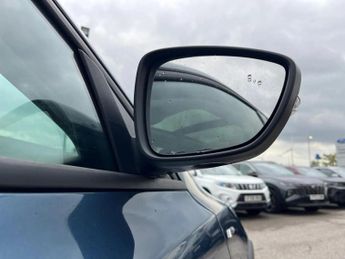 Ford Focus 1.0 EcoBoost Hybrid mHEV 155 Active X 5dr Auto