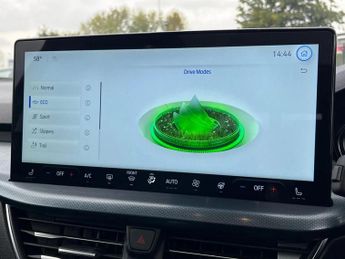 Ford Focus 1.0 EcoBoost Hybrid mHEV 155 Active X 5dr Auto