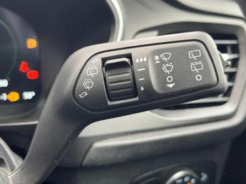 Ford Focus 1.0 EcoBoost Hybrid mHEV 155 Active X 5dr Auto