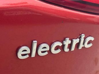 Hyundai Ioniq 88kW Electric Premium SE 28kWh 5dr Auto