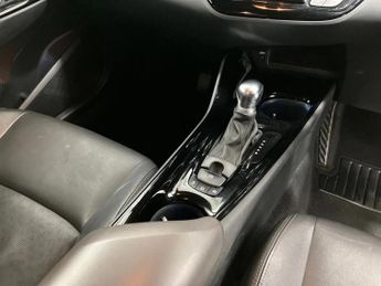 Toyota C-HR 1.8 Hybrid Excel 5dr CVT [Leather]