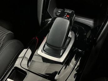 Peugeot 208 100kW GT 50kWh 5dr Auto