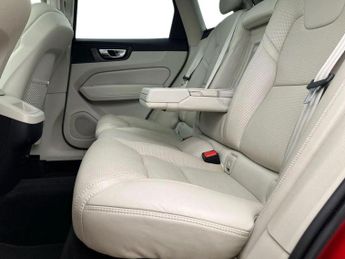 Volvo Xc60 2.0 D5 PowerPulse Inscription Pro 5dr AWD G tronic