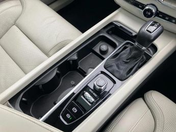 Volvo Xc60 2.0 D5 PowerPulse Inscription Pro 5dr AWD G tronic