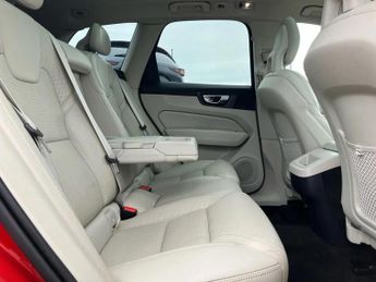 Volvo Xc60 2.0 D5 PowerPulse Inscription Pro 5dr AWD G tronic