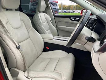 Volvo Xc60 2.0 D5 PowerPulse Inscription Pro 5dr AWD G tronic