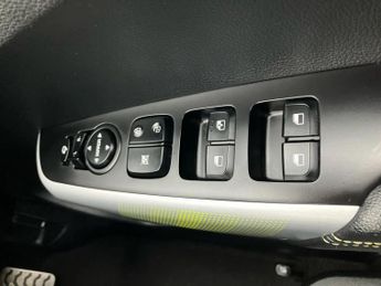 Kia Picanto 1.0 X-Line 5dr Auto