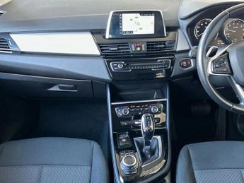 BMW 2 Series 220i SE 5dr DCT