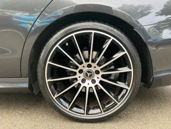 Mercedes-Benz E Class E220d AMG Line Night Edition Prem+ 5dr 9G-Tronic