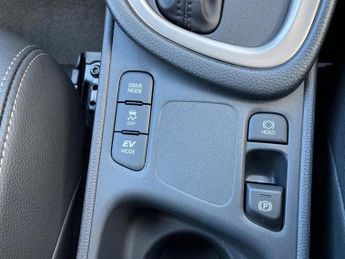 Mazda 2 Hybrid 1.5i Hybrid Homura 5dr CVT