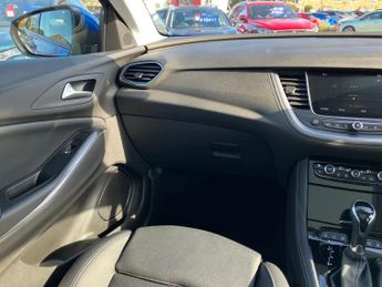 Vauxhall Grandland X 1.2 Turbo Elite Nav 5dr Auto [8 Speed]