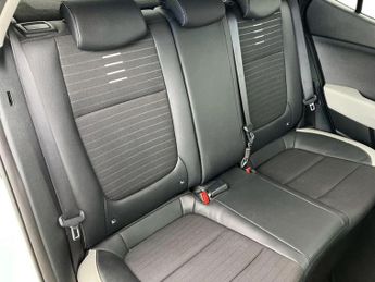Kia Stonic 1.0T GDi 48V Connect 5dr DCT