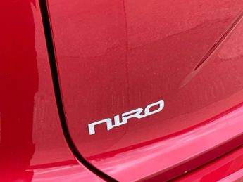 Kia Niro 150kW 4 65kWh 5dr Auto