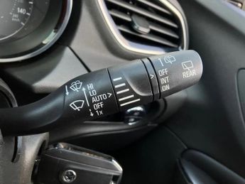 Vauxhall Grandland X 1.5 Turbo D SRi Nav 5dr Auto