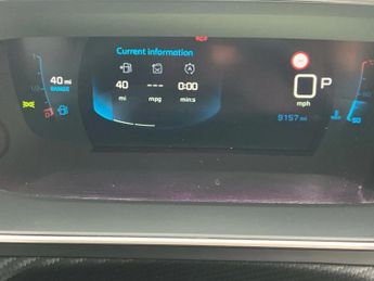 Peugeot 208 1.2 PureTech 100 Allure Premium + 5dr EAT8