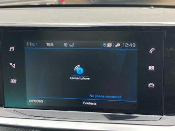 Peugeot 208 1.2 PureTech 100 Allure Premium + 5dr EAT8