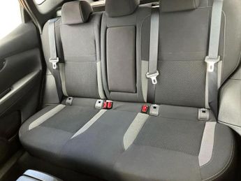 Nissan Qashqai 1.3 DiG-T 160 Acenta Premium 5dr DCT