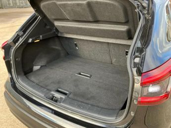 Nissan Qashqai 1.3 DiG-T 160 Acenta Premium 5dr DCT